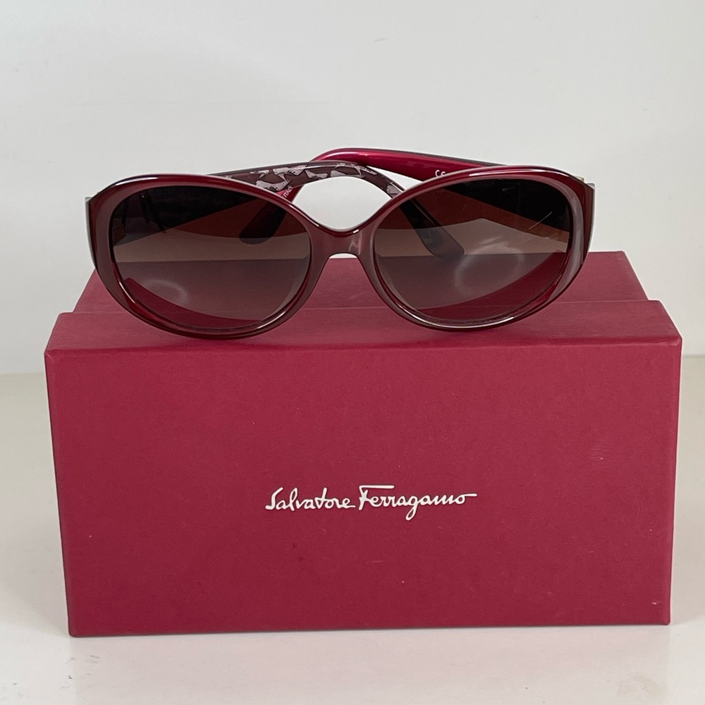 Salvatore Ferragamo sunglasses with the case and box